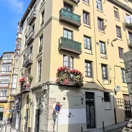 Bonifaz Derecha *
